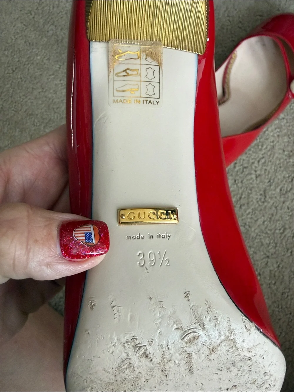 Gucci Arielle Mary Jane Red Patent Leather Pumps with Pearl Button